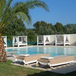 *** Aparthotel Relais Le Fornacelle Italien